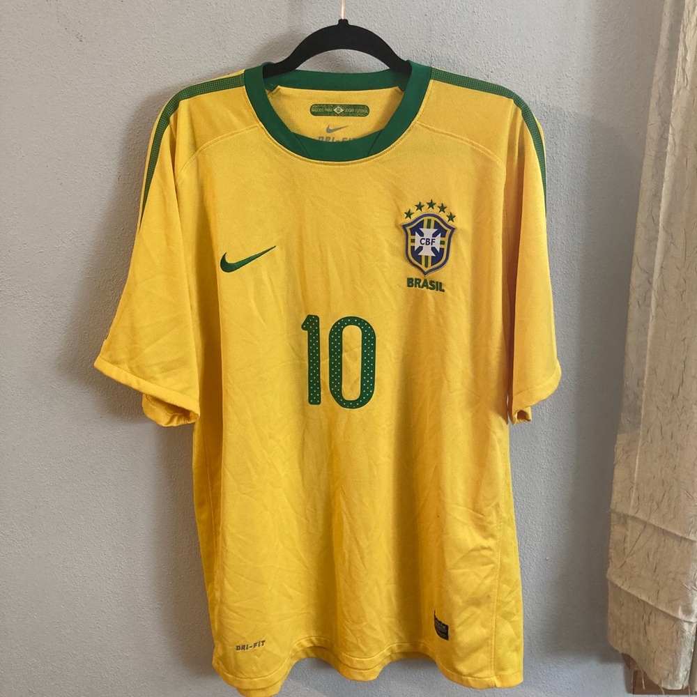 BRASIL NATIONAL TEAM FOOTBALL SOCCER NIKE XL